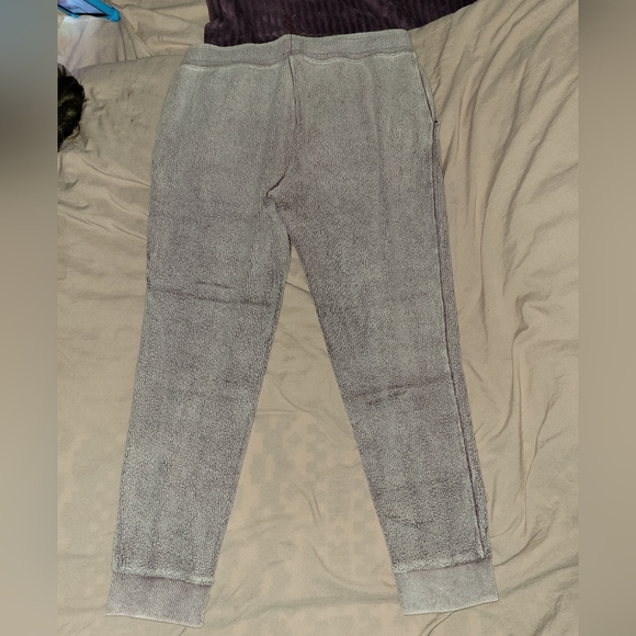 Vs pink cozy jogger sweatpants, women's large. NWOT. - Picture 2 of 9